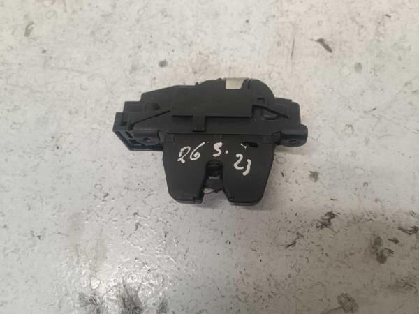 GACHE DE HAYON/COFFRE CITROEN/PEUGEOT - Vue 2